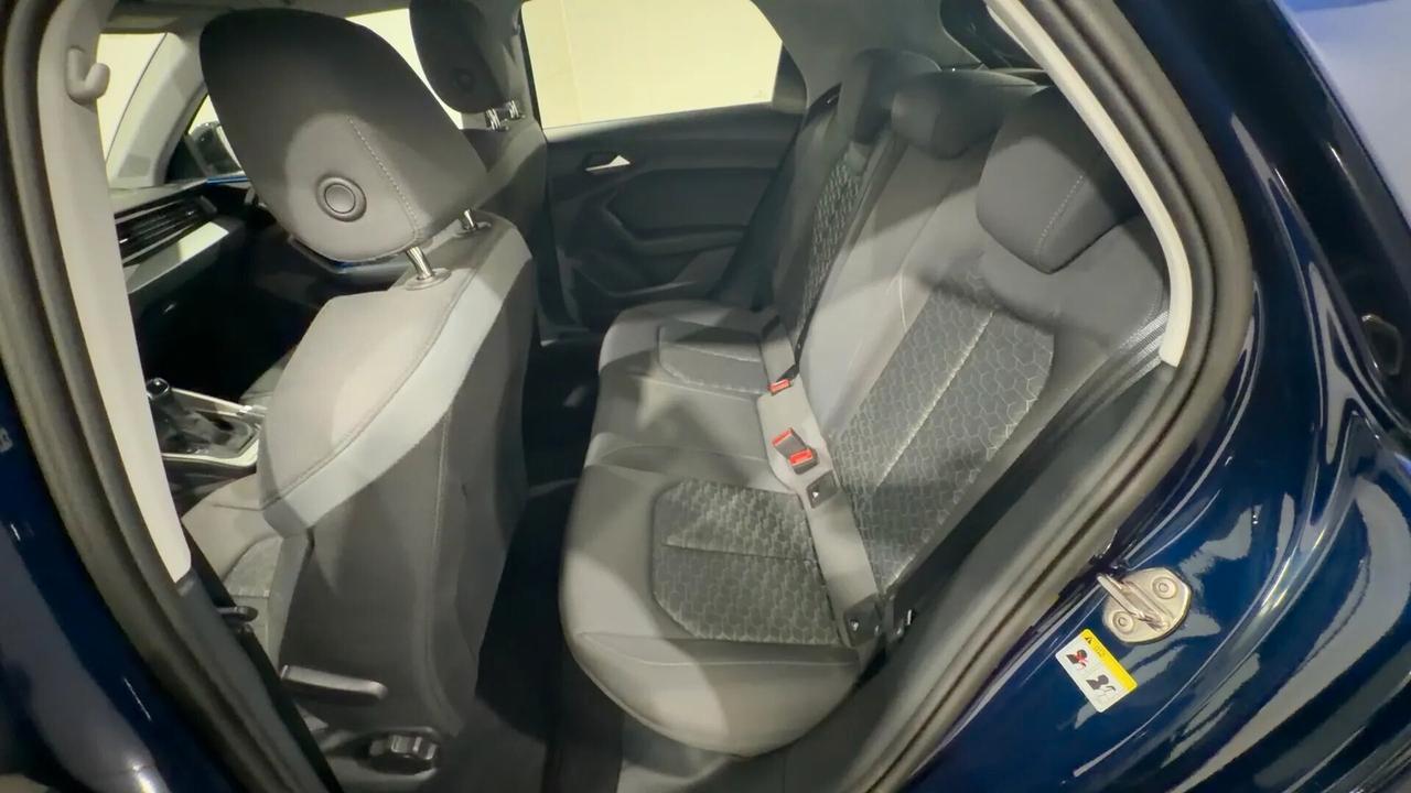 Audi A1 SPB 30 TFSI S tronic line edition