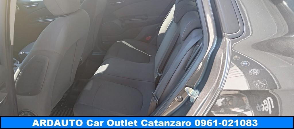 Fiat Bravo 1.6 Multijet Active 105 cv