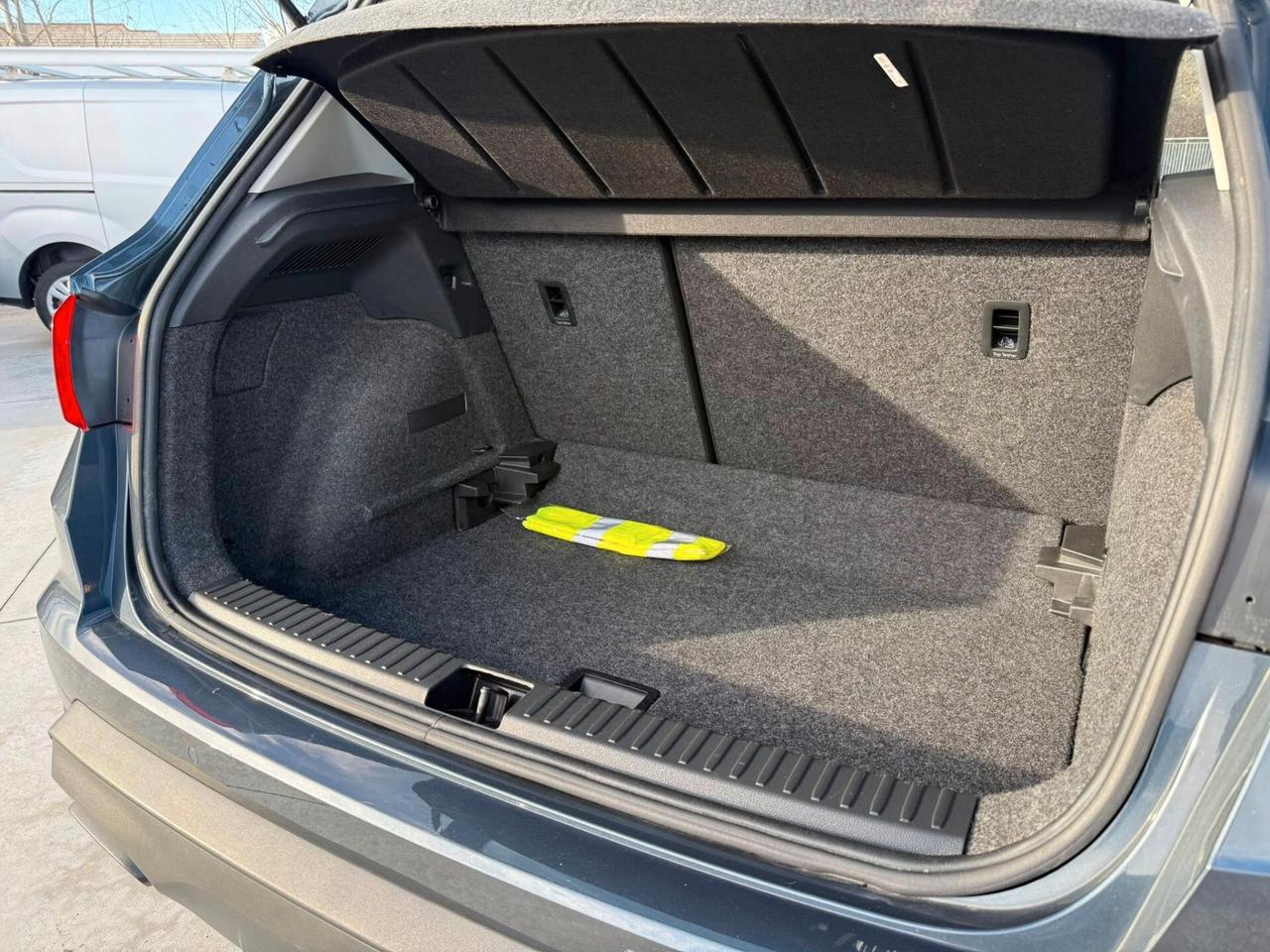 Seat Arona 1.0 EcoTSI Style -LED-CARPLAY