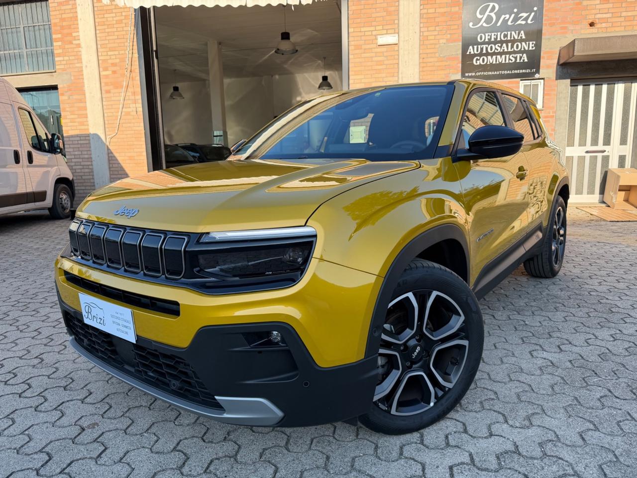 Jeep Avenger 1.2 Turbo 100 CV Summit