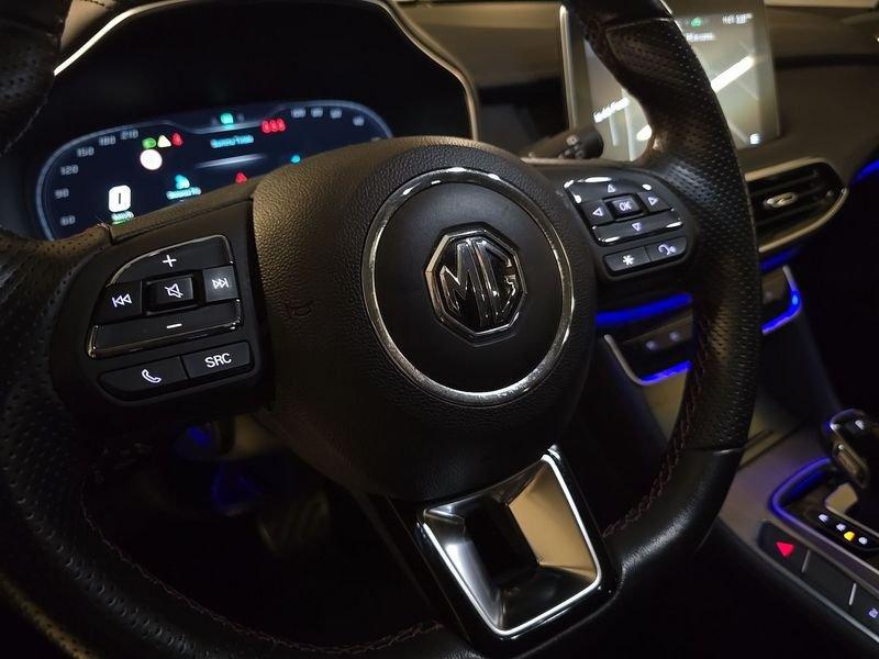 MG EHS Plug-in Hybrid Exclusive