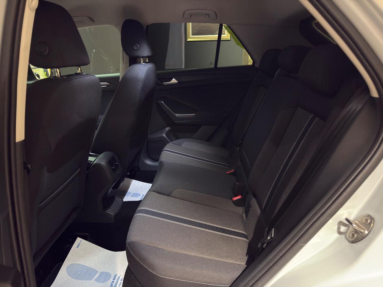 Volkswagen T-Roc 2.0 TDI SCR 4MOTION Advanced Blue