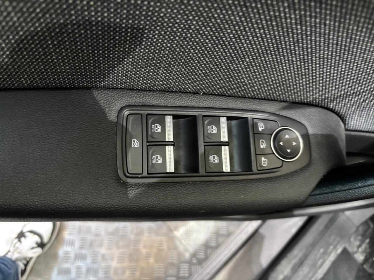 Renault Captur TCe 90 CV Techno