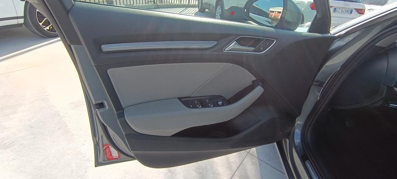 Audi A3 SPB 2.0 TDI Design 150cv