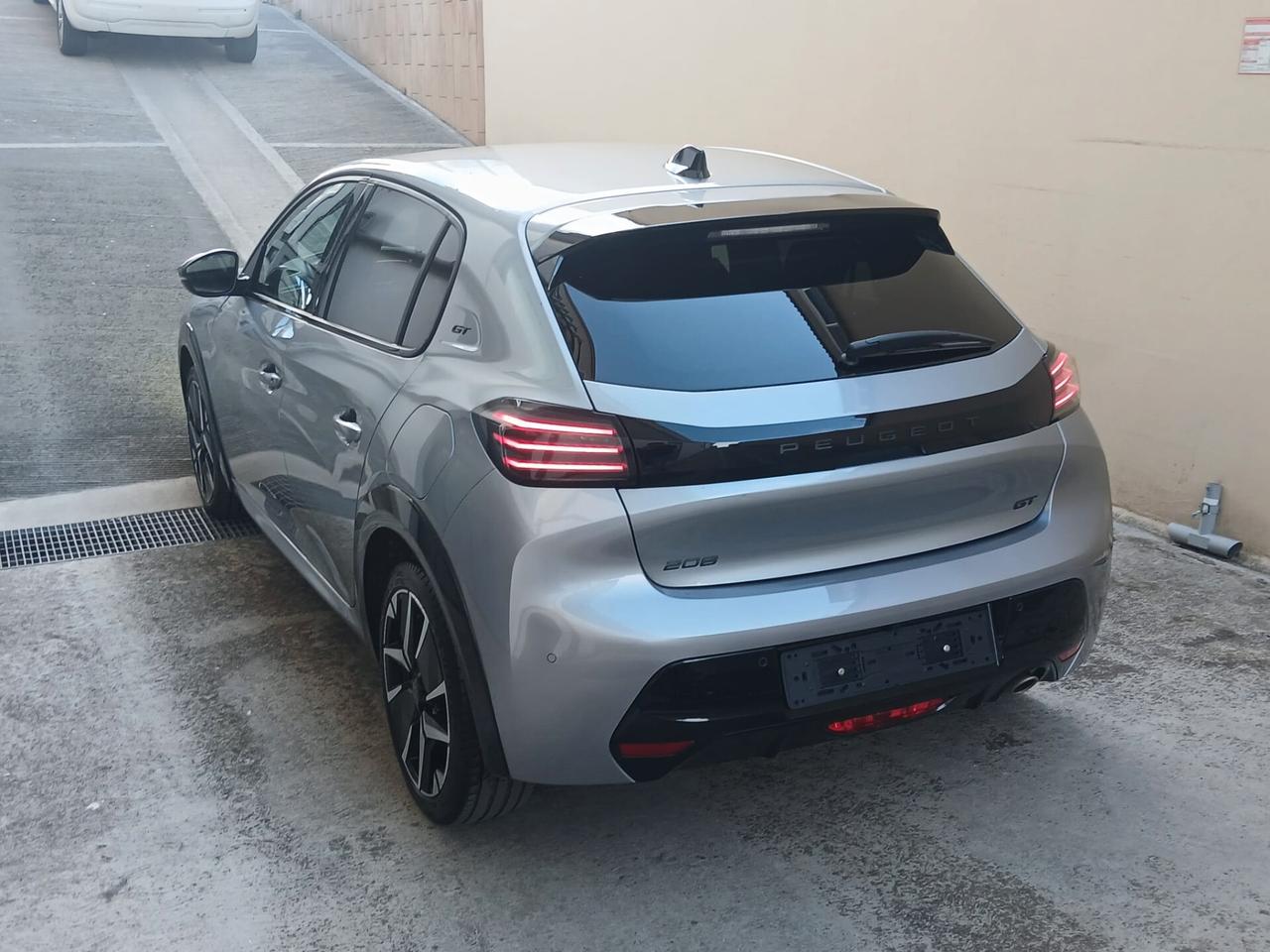 Peugeot 208 PureTech 100 Stop&Start 5 porte GT