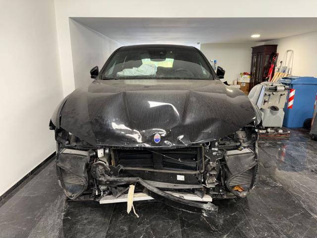 MASERATI Levante V6 350 CV AWD Modena PACCHETTO NERISSIMO / TETTO