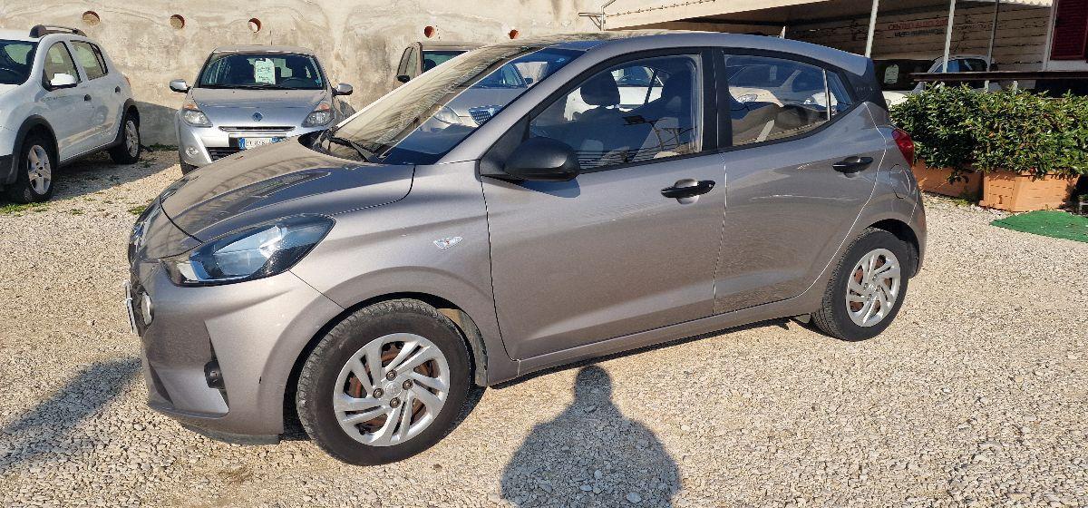 HYUNDAI i10 1.0 MPI Advanced