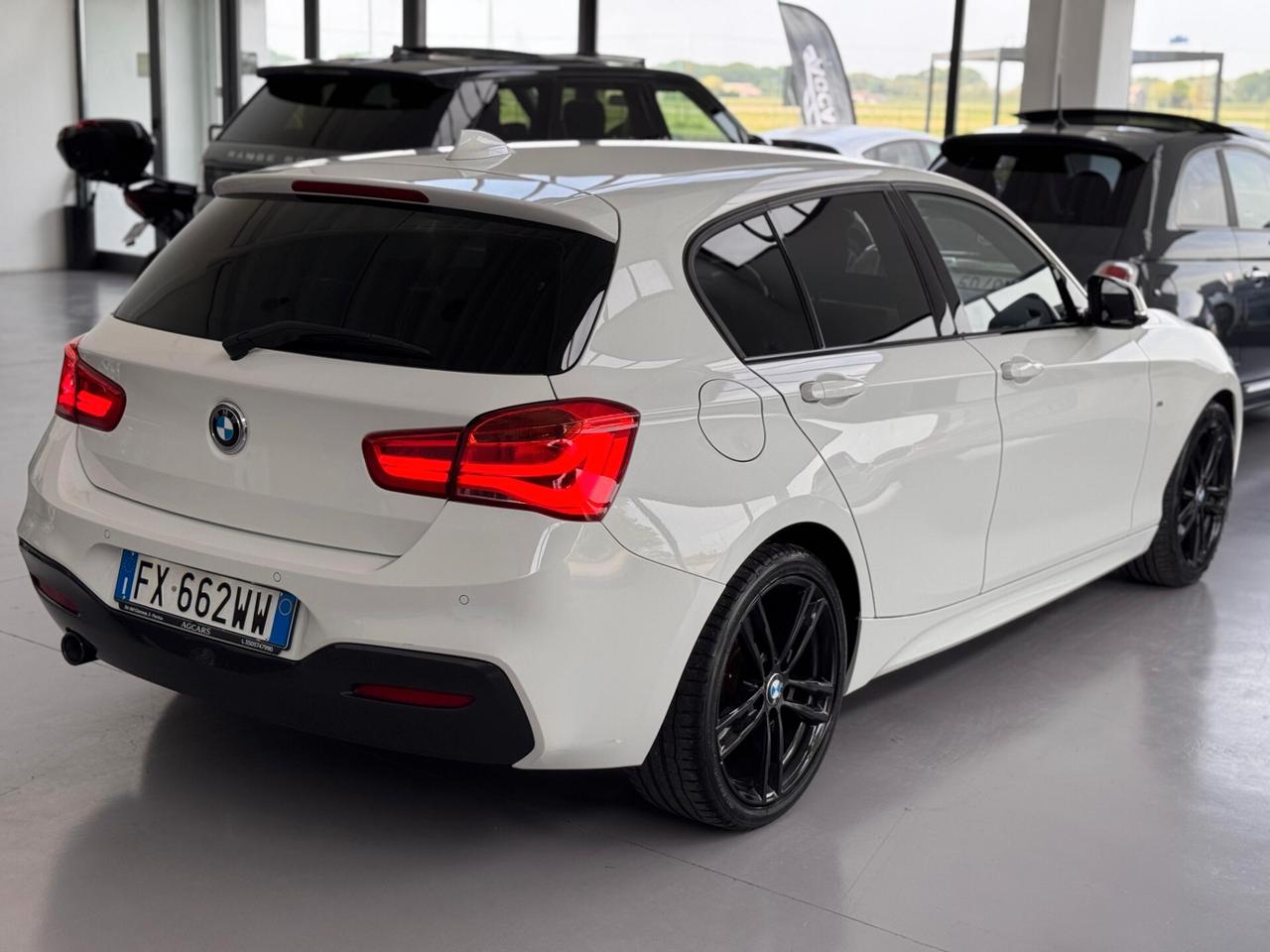 Bmw 118 118d 5p. Msport