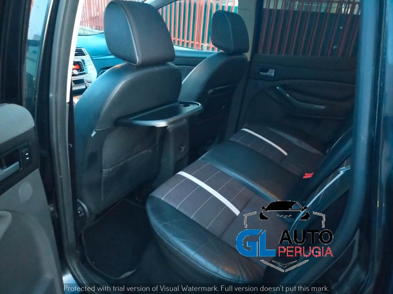 Ford KUGA 2.0 Tdci 4x4 awd titanium ADATTA NEOPATENTATI