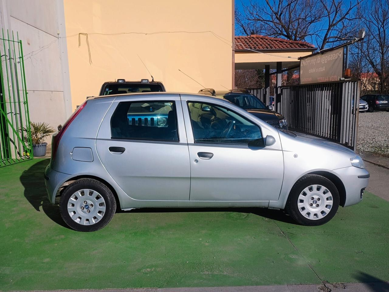 FIAT PUNTO 1.2B. 80.000KM