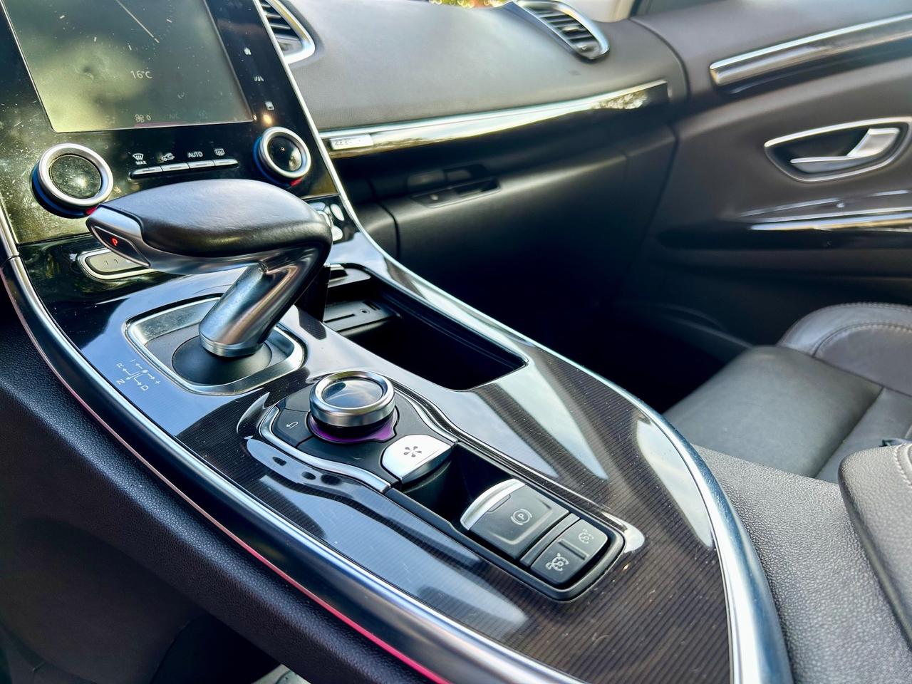 Renault Espace dCi 160CV EDC Energy Initiale Paris 4Control