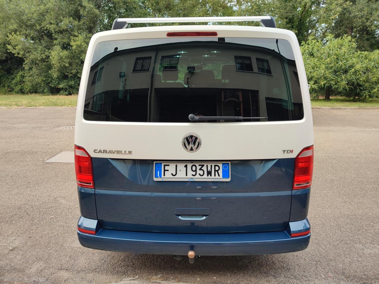 VOLKSWAGEN CARAVELLE 2017 DIESEL EURO6B 6POSTI GANCIO TRAINO