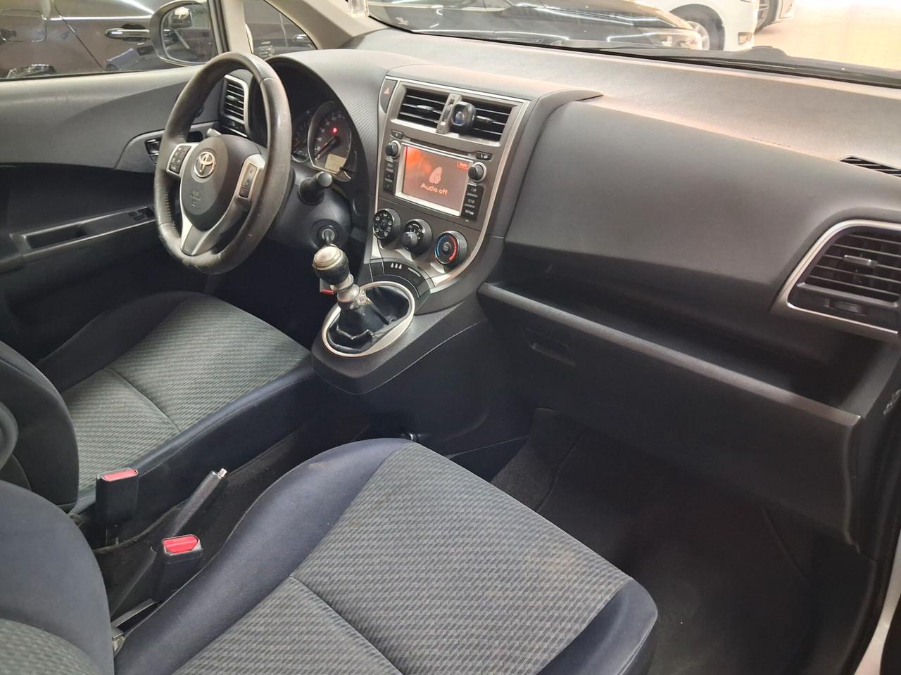 Toyota Verso-S 1.3 CVT Active