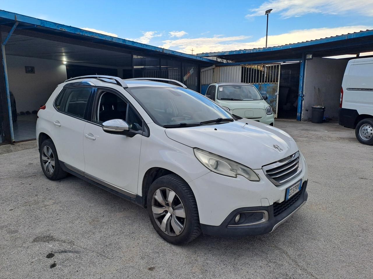 Peugeot 2008 1.2 PureTech 82 Allure