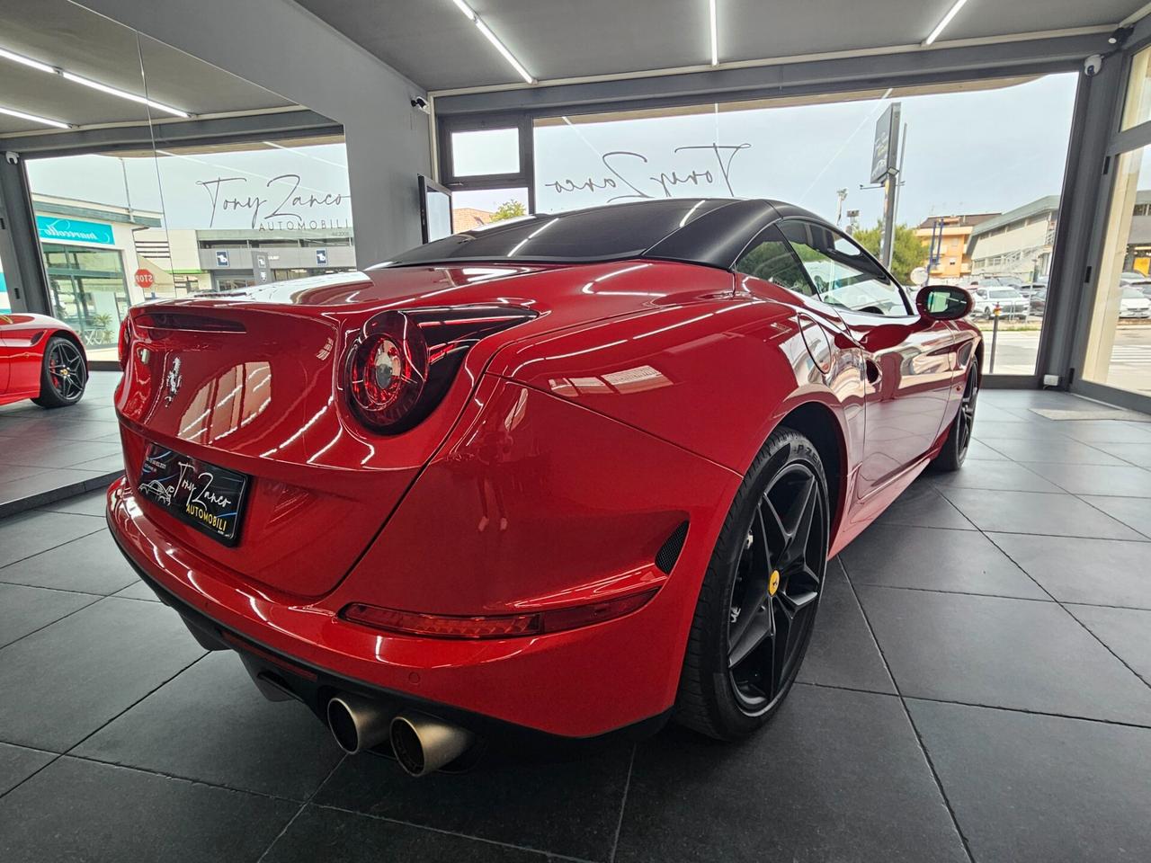 Ferrari California T