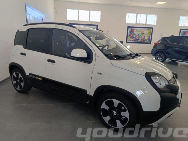 FIAT New Panda 1.0 FireFly S&S Hybrid Pandina KM0