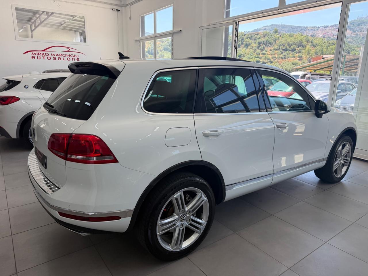 VW Touareg 3.0 TDI 262 CV Sport FINANZIABILE