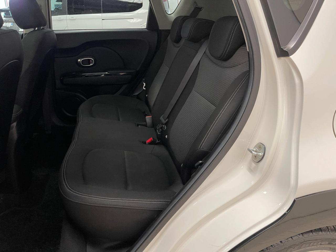 Kia Soul Your 1.6 crdi 16v c.auto-Ok Neopatentati-LEGGI SOTTO