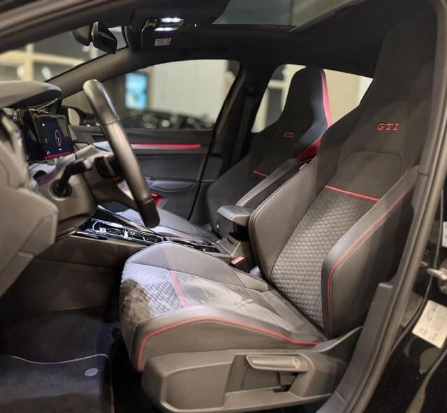 Volkswagen Golf GTI 2.0 TSI DSG CLUBSPORT