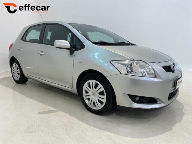 TOYOTA Auris 1.4 5 porte Sol NEOPATENTATI