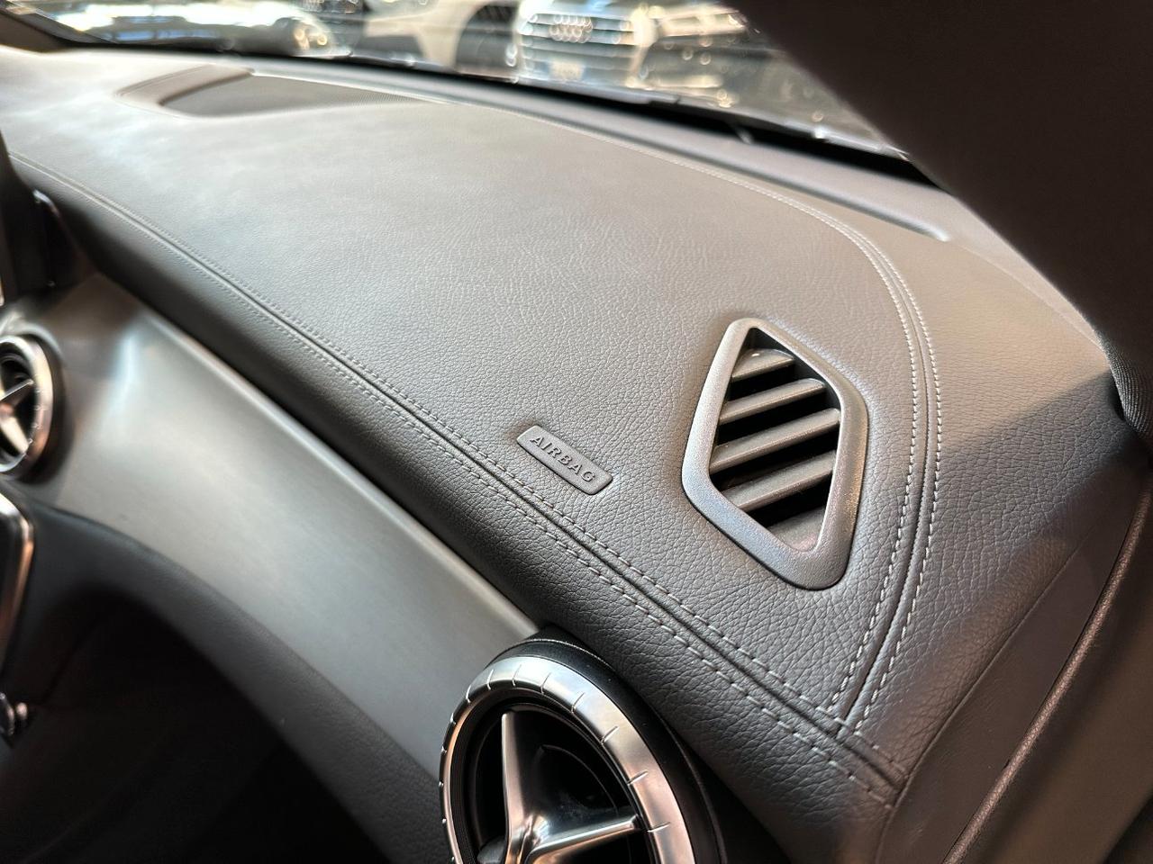 Mercedes CLA 45 AMG Shooting Brake SW 4matic - Sedili AMG Performance - Telecamera