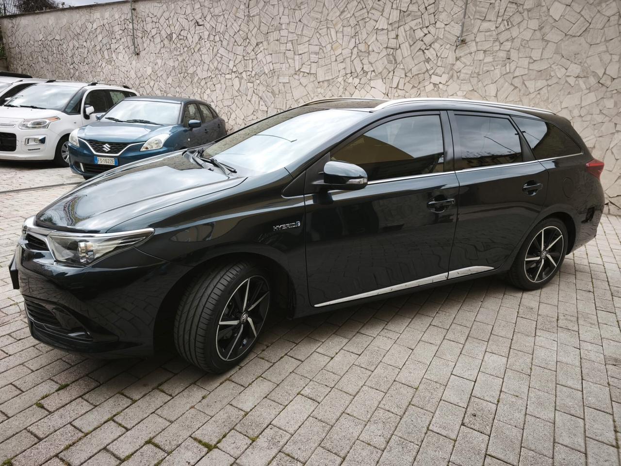 Toyota Auris touring sport ibrida