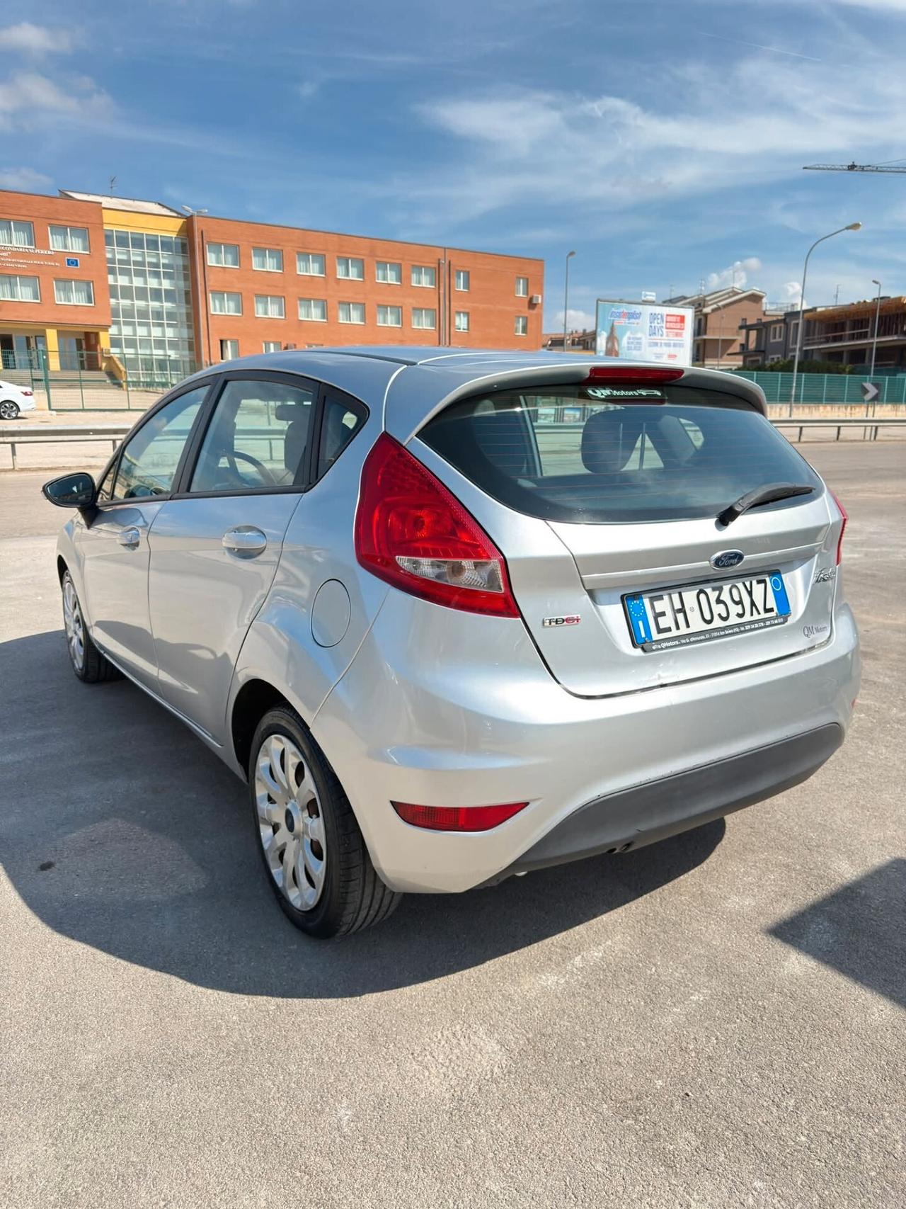Ford Fiesta 1.4 TDCi 5p. Titanium