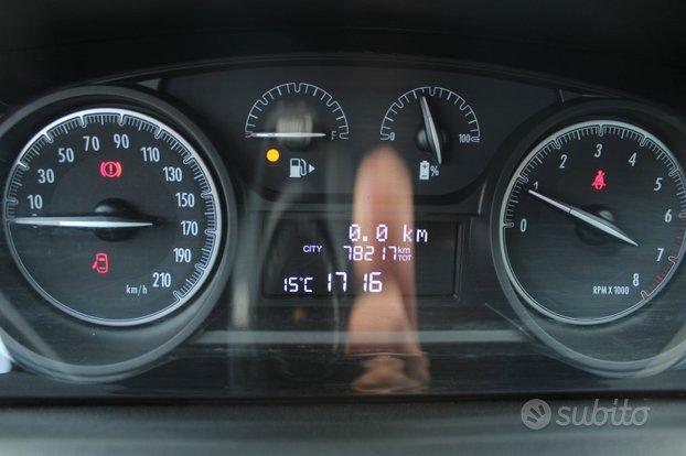 Lancia Ypsilon 1.0 69cv firefly hybrid gold