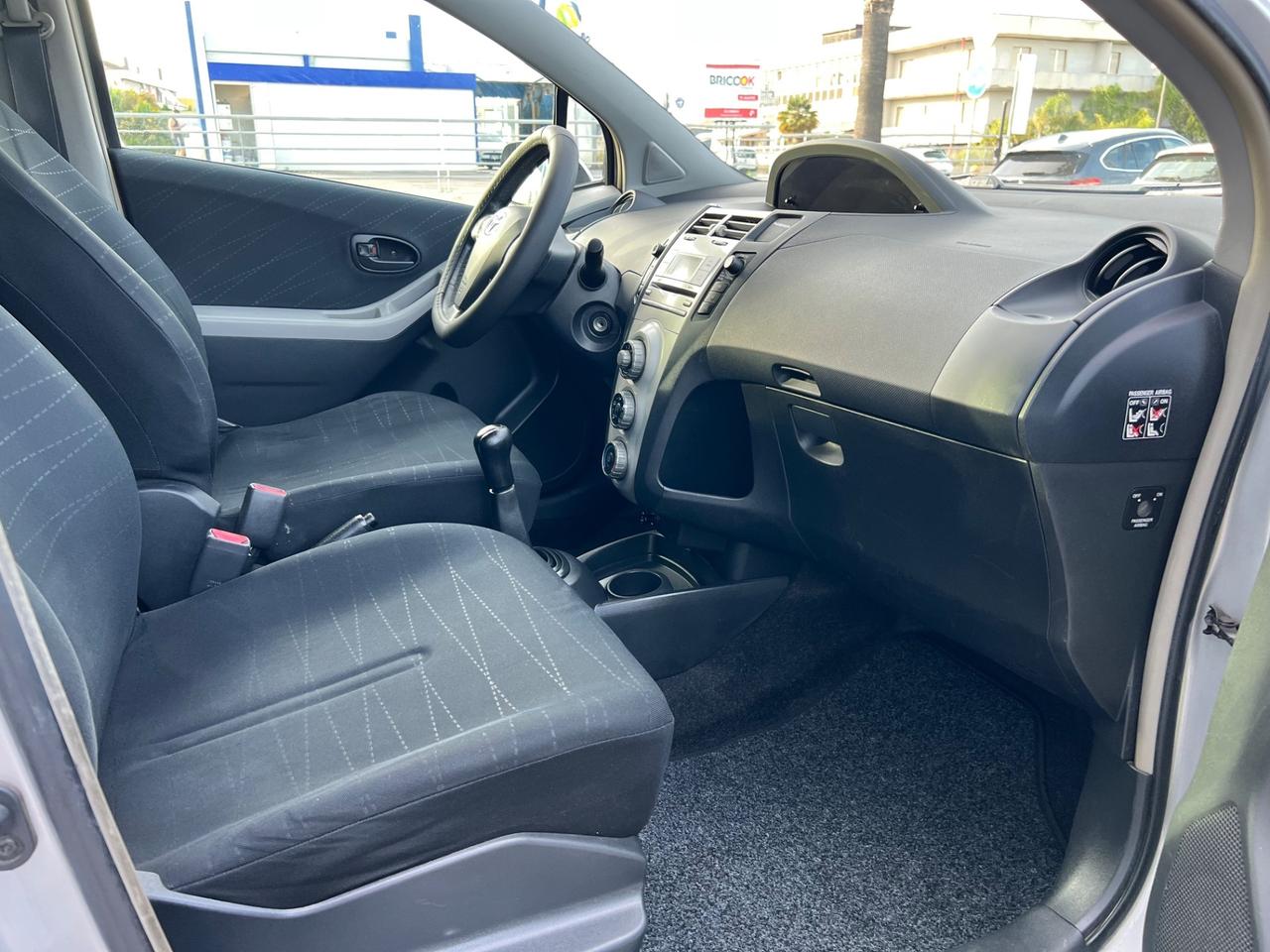 Toyota Yaris 1.4 D-4D 5 porte Sol