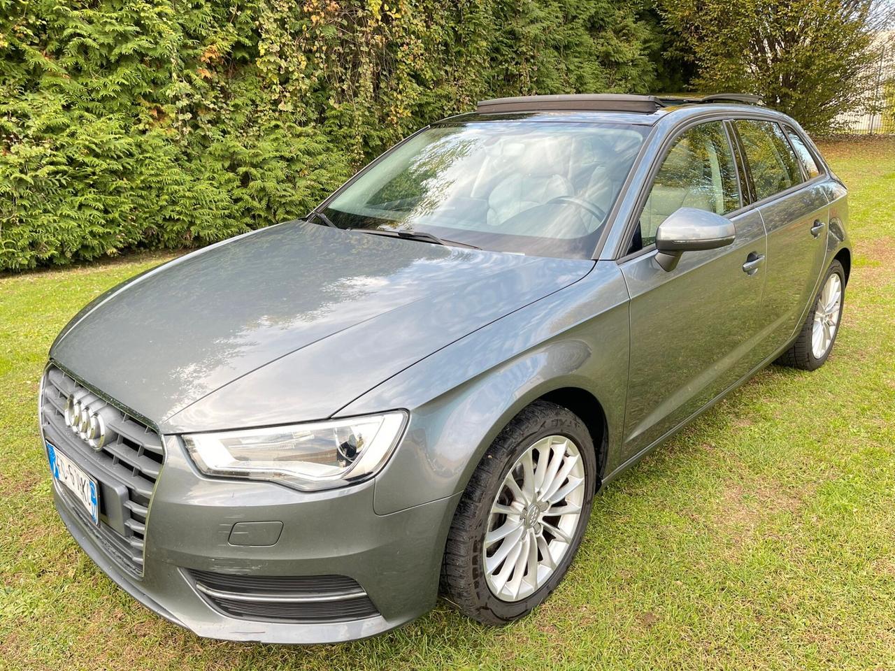 Audi A3 1.6 TDI clean diesel S tronic Ambition