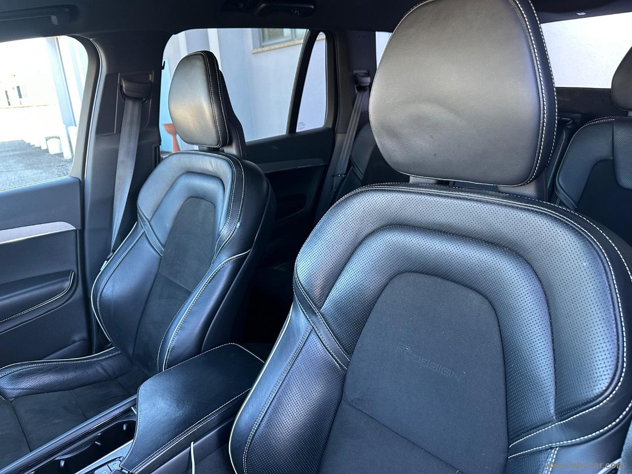 VOLVO XC90 D4 Geartronic 7 posti R-design