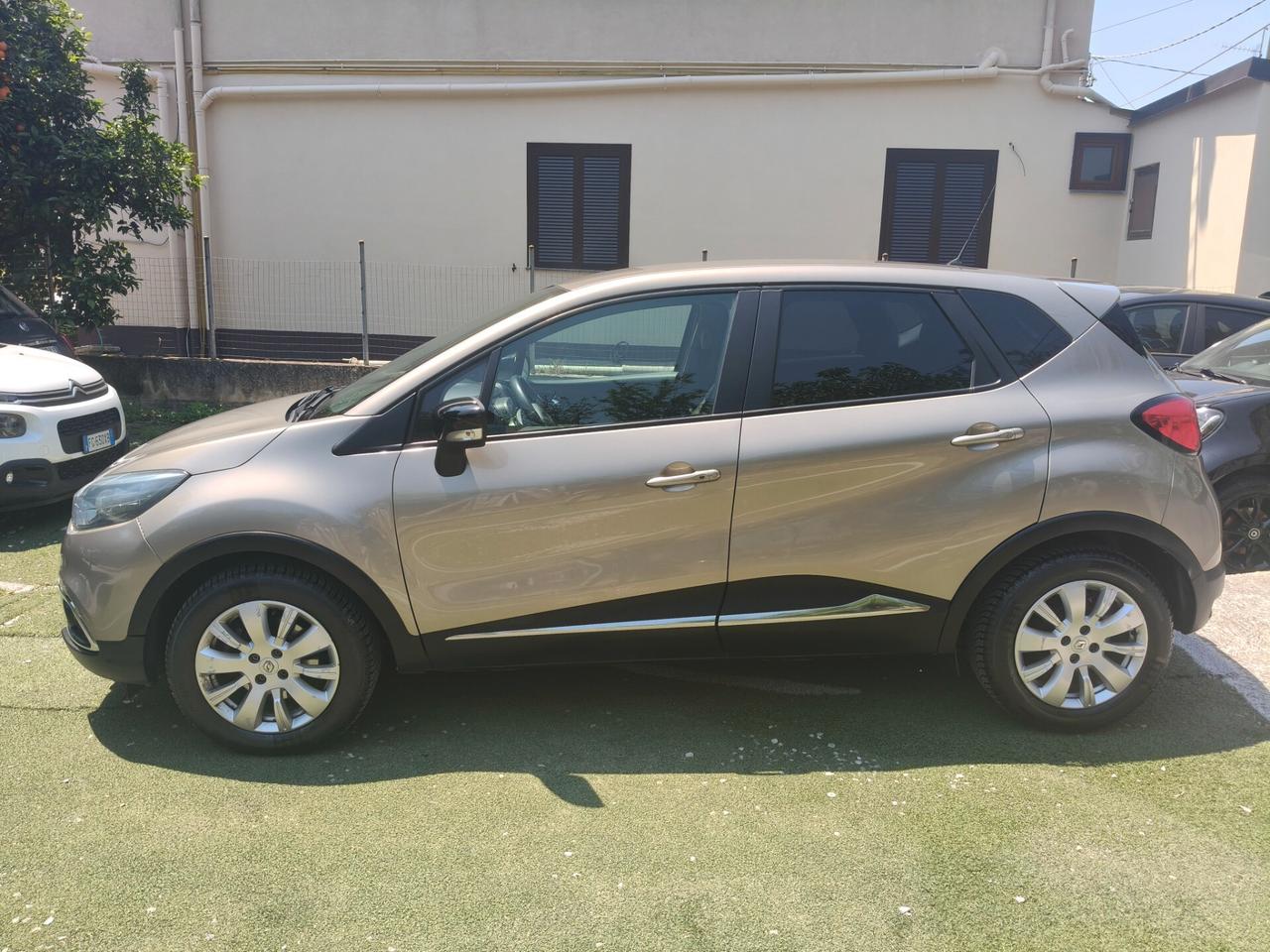 RENAULT CAPTUR 1.5 DCI 90CV FULL OPTIONAL