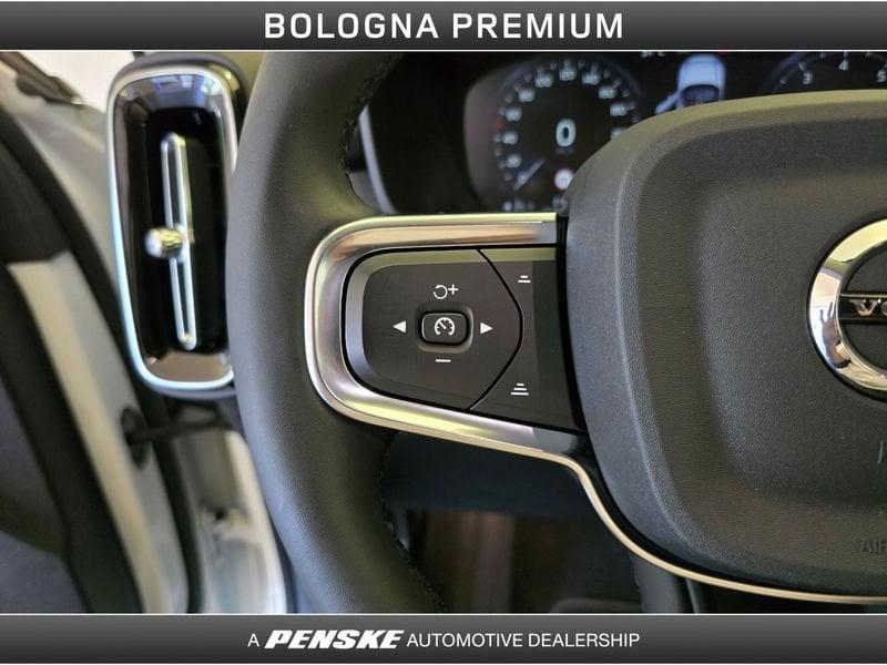 Volvo XC40 XC40 T2 Geartronic Momentum Pro