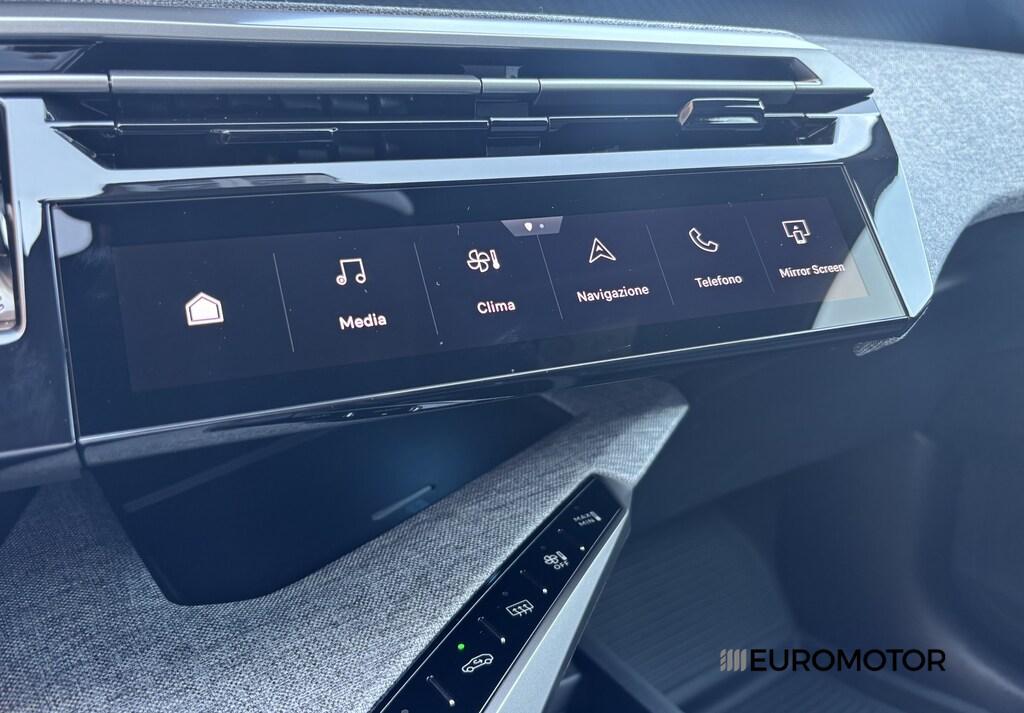 Peugeot 3008 1.2 Hybrid Allure e-DCS6