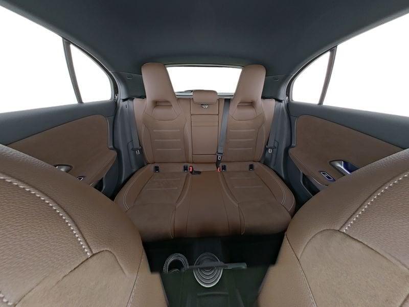 Mercedes-Benz Classe A 250 Automatic 4Matic Advanced Plus AMG Line