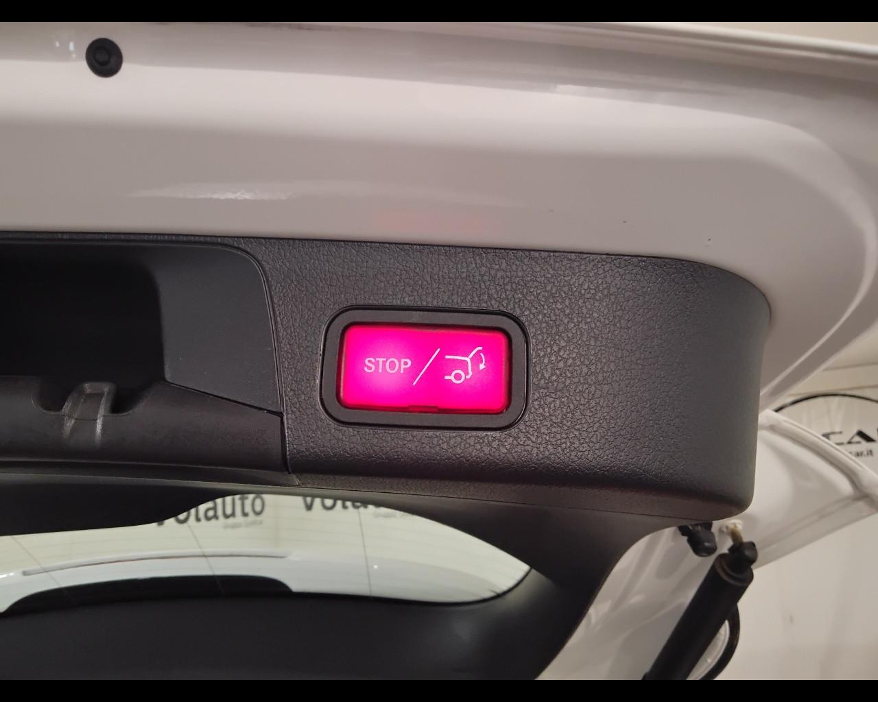 Mercedes-Benz GLB - X247 2023 - GLB 180 d Progressive Advanced auto