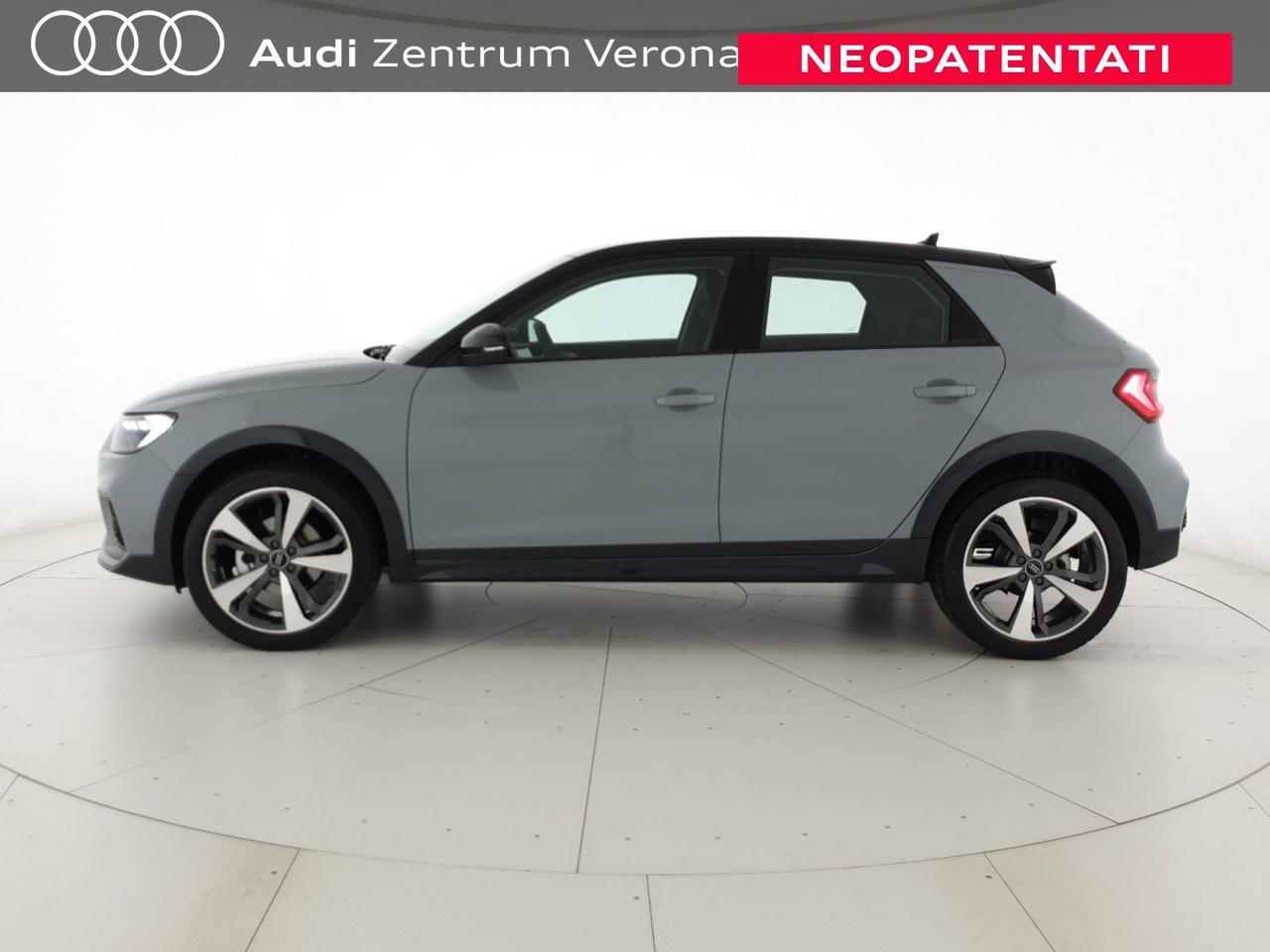 Allstreet 30TFSI 116CV S tronic Identity Contrast