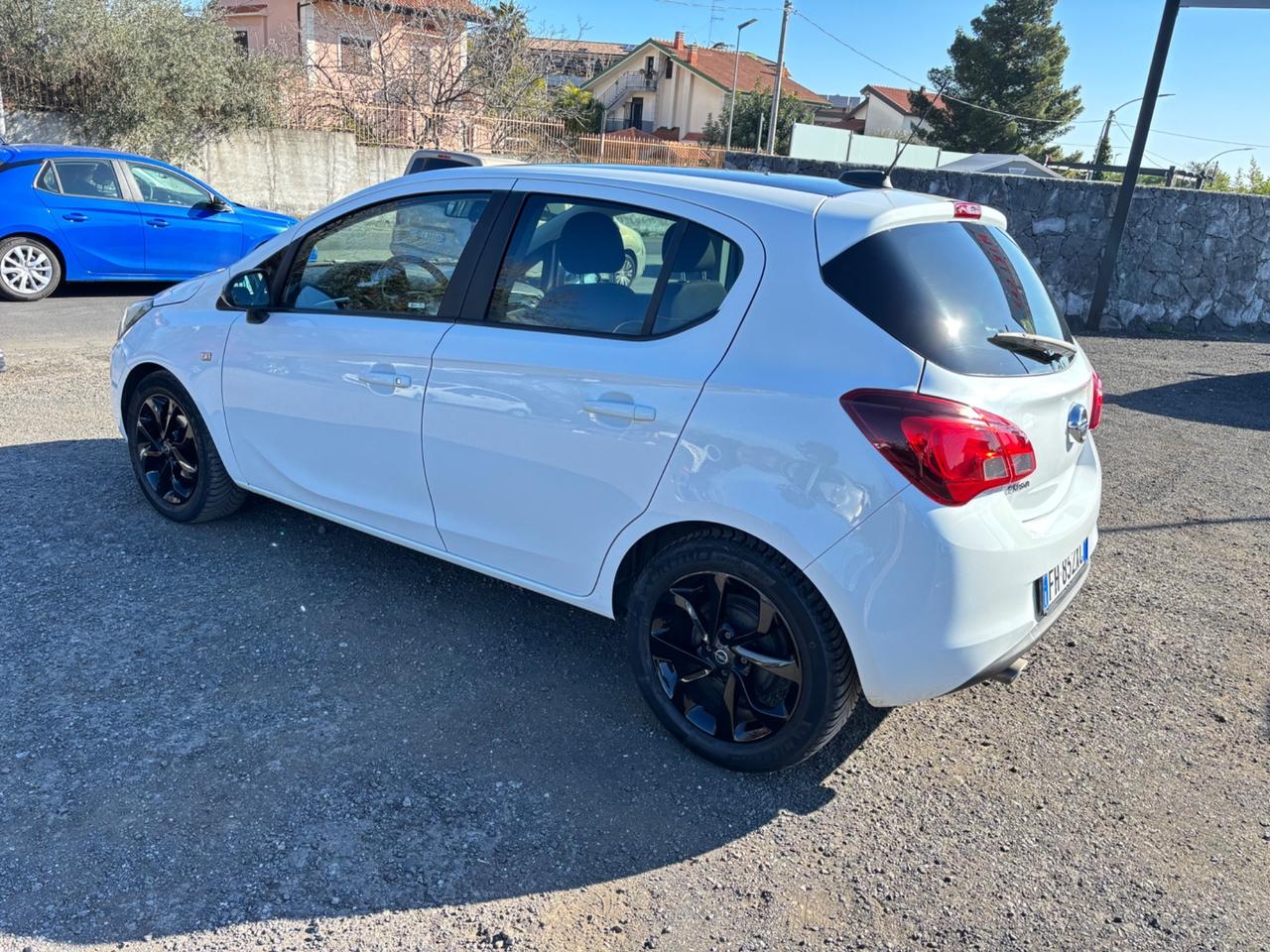 Opel Corsa 1.4 90CV GPL Tech 5 porte Cosmo