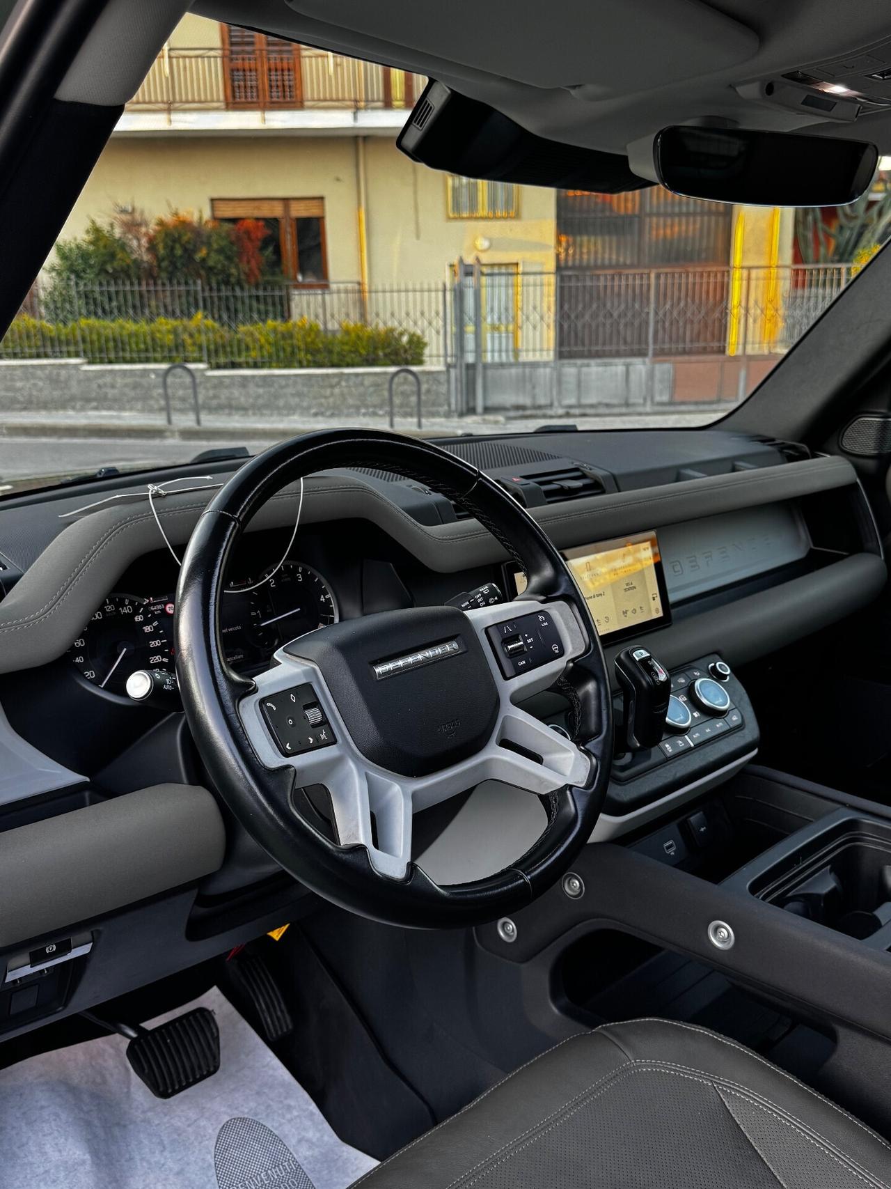 Land Rover Defender 110 3.0D I6 200 CV Tetto X-Dynamic SE