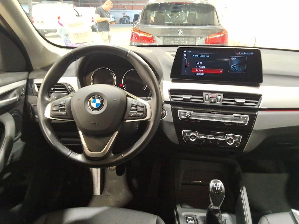 BMW X1 16D 115CV 6M. S-DRIVE BUSINESS ADVANTAGE ( FARI LED - AMBIENT LIGHTS - HEAD-UP DISPLAY - CRUISE - PELLE - NAVI - PARK ASSISTANT - TELECAMERA POST. - CERCHI 17 )