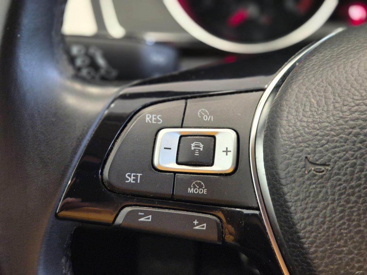 Volkswagen Passat Variant 1.6 tdi Business 120cv - NEOPATENTATI - ACC/Lim - Carplay - Sens. Park.