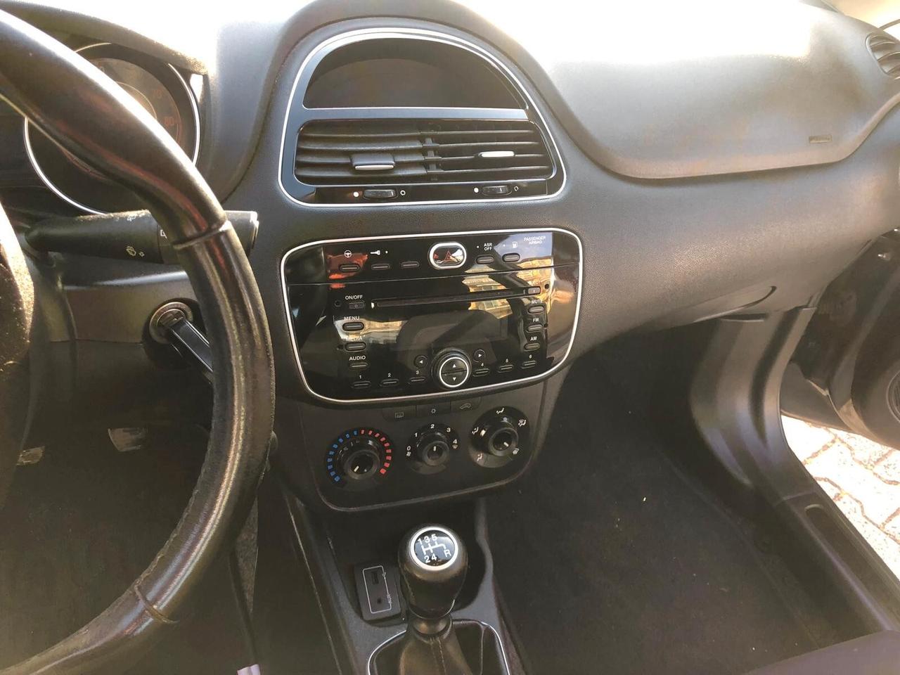 Fiat Punto 1.4 8V 5 porte Natural Power Street X NEOPATENTATO UNICO PROPRIETARIO CON GARANZIA EUROPEA 12 MESI ESTENDIBILE FINO A 36 MESI!!!