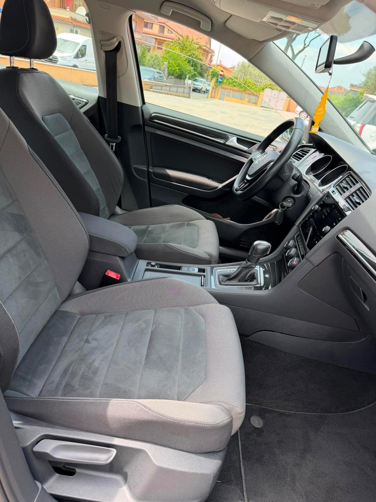 Volkswagen Golf 1.5 TGI DSG 5p. Executive BlueMotion Technology