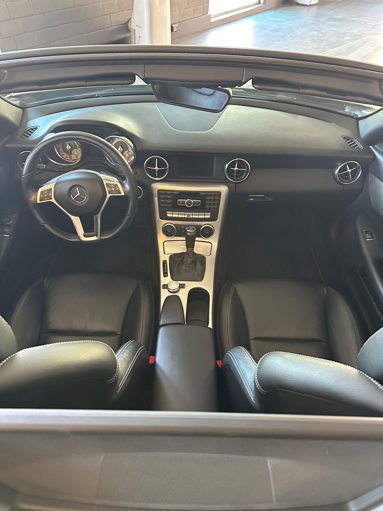 Mercedes-benz SLK 200 CGI sport