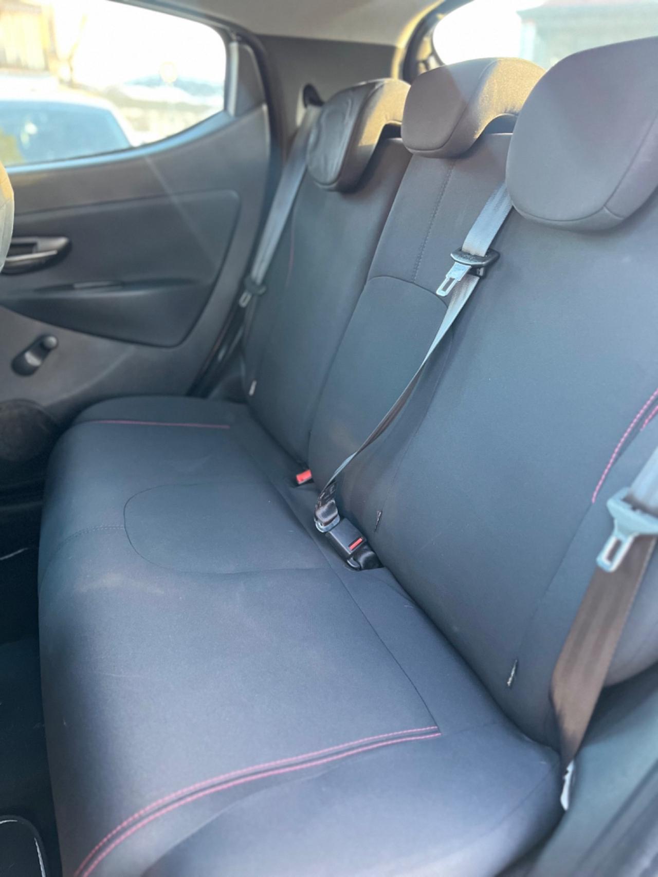 Lancia Ypsilon 1.3 Multijet 110000 km PARI AL NUOVO