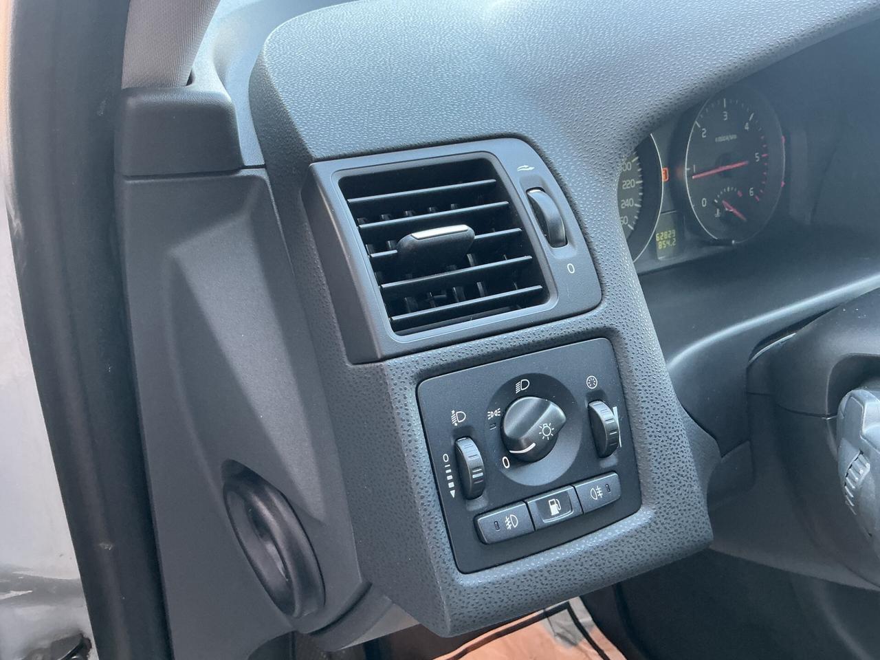 Volvo V50 2.0 Diesel Neopatentati