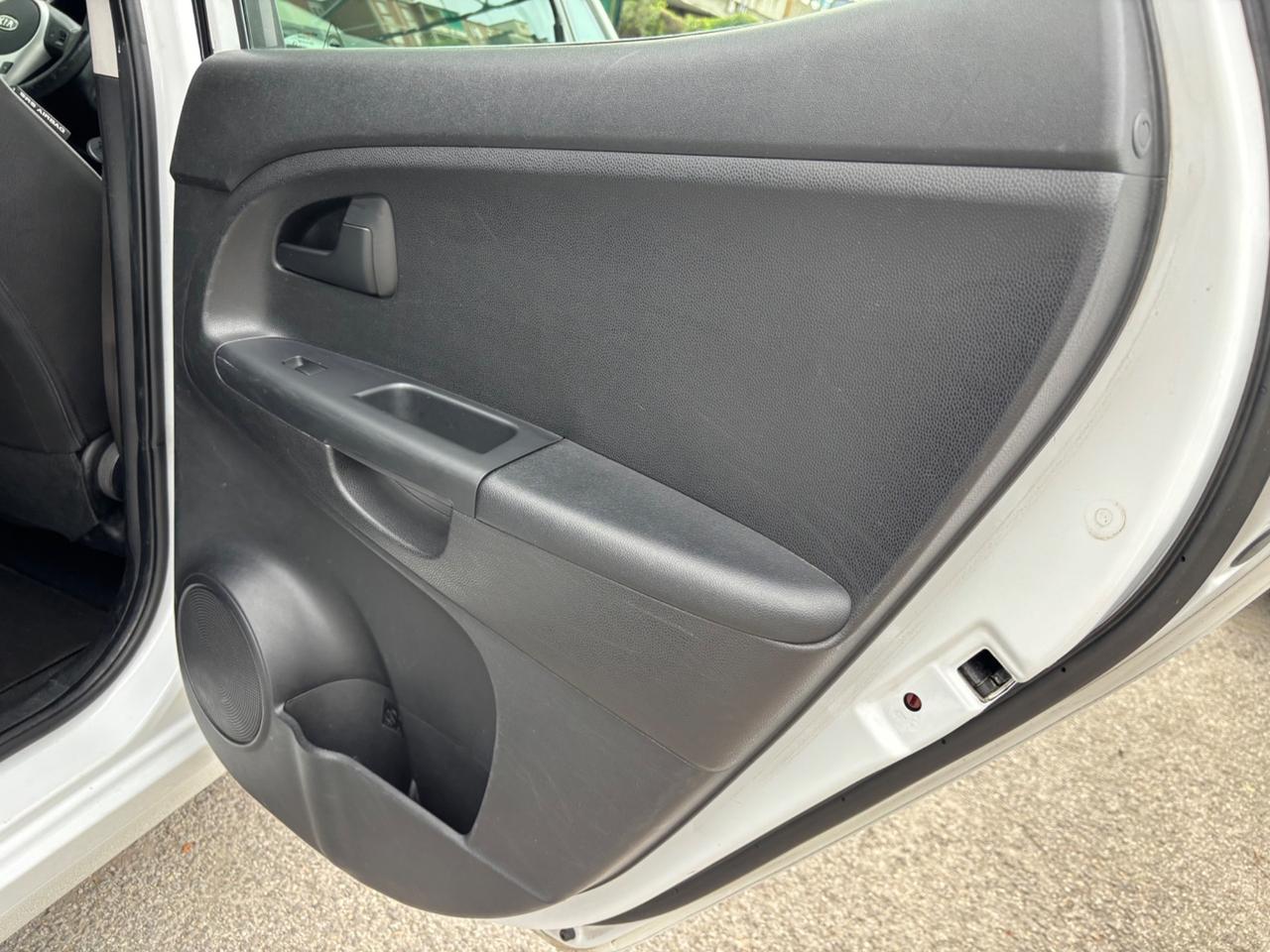 Kia Venga 1.4 benzina OK NEOPATENTATI