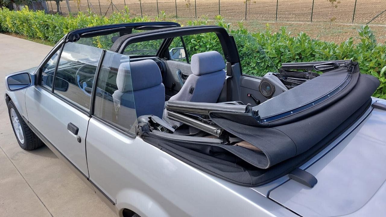 Ford XR3i Cabrio 1.6 Capote Nuova