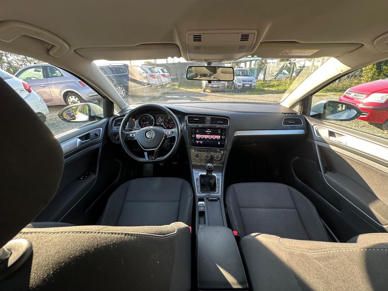 Volkswagen Golf 1.6 TDI OK NEOPATENTATI