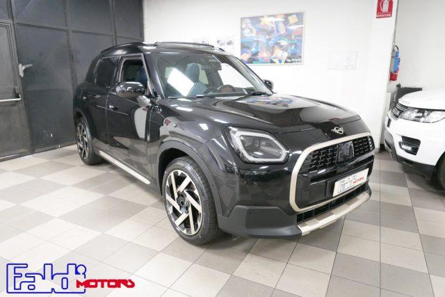 MINI Countryman C Favoured Countryman Pack L